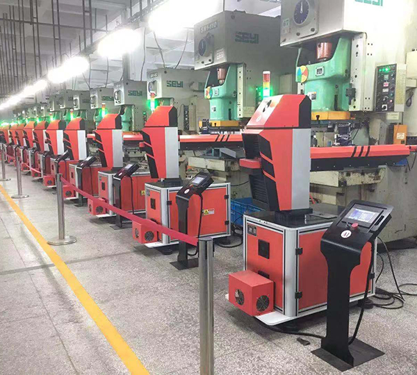 衝床自動化（huà）線